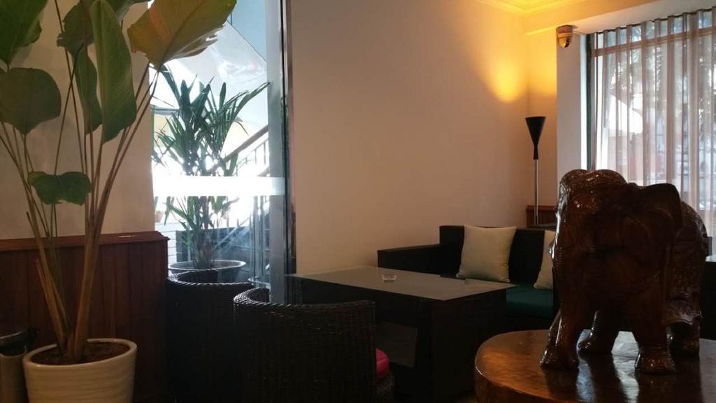 City Star Hotel Янгон Экстерьер фото