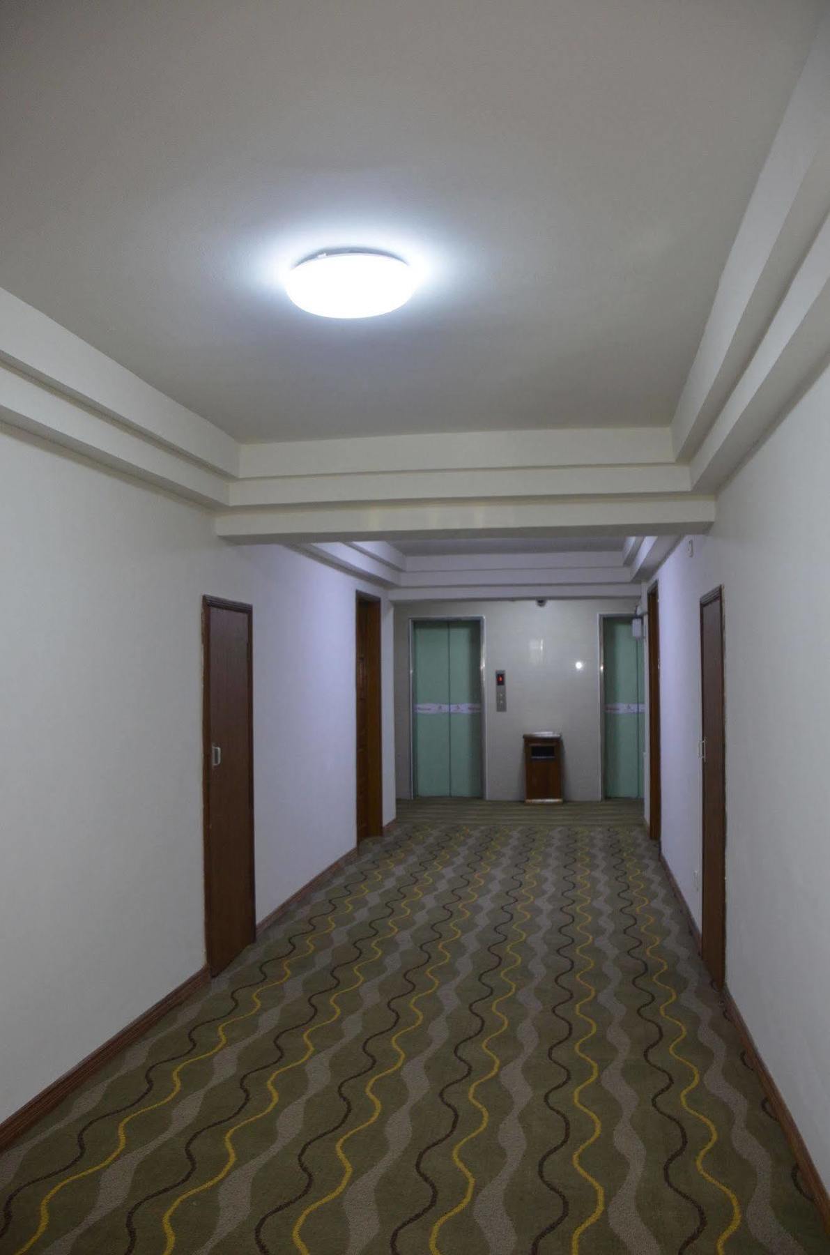 City Star Hotel Янгон Экстерьер фото